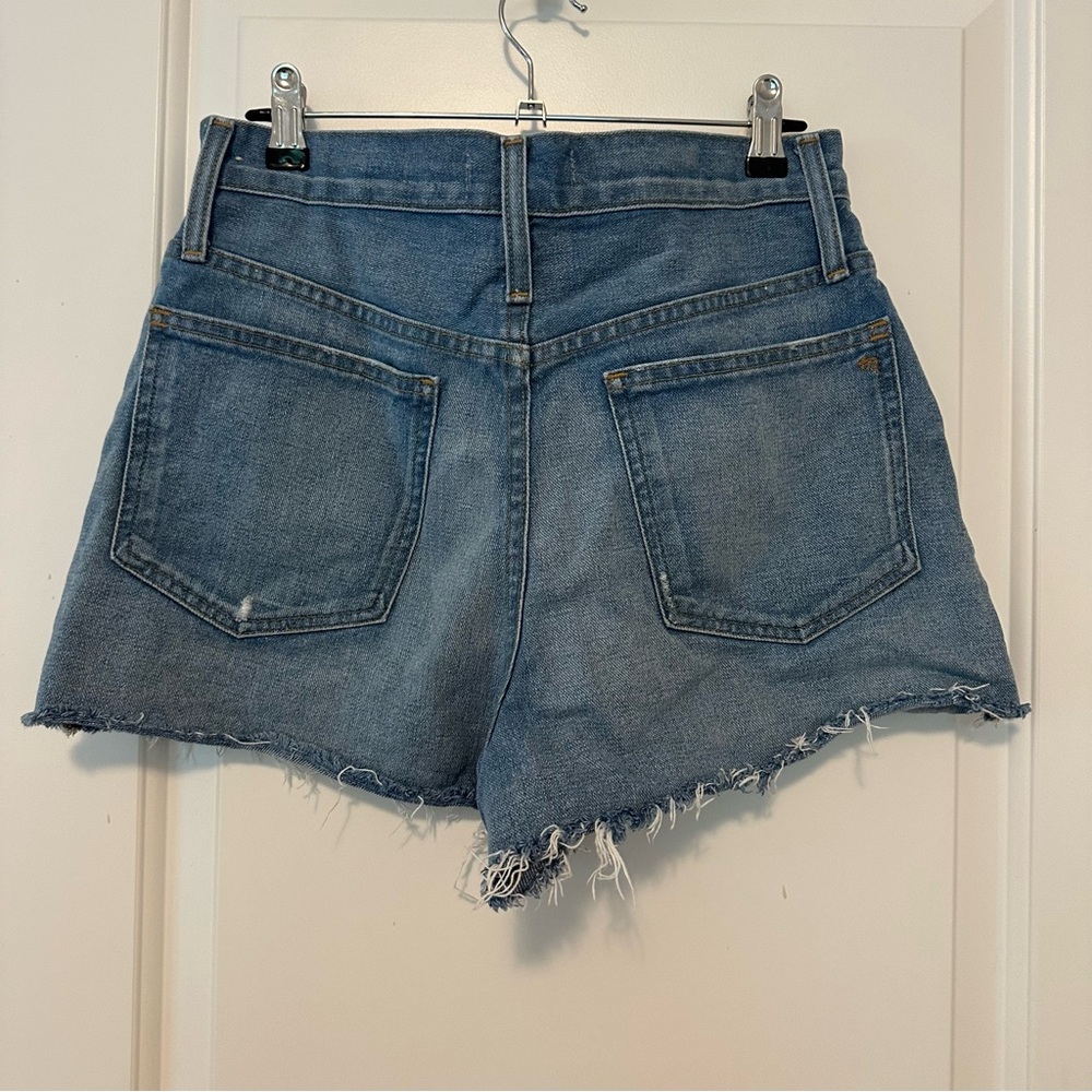 EUC Madewell the Perfect Jean Short size 28 - Picture 2 of 3